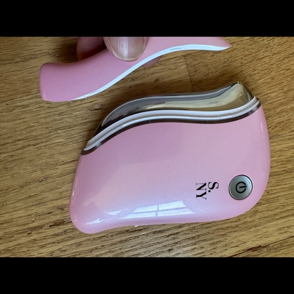 Solaris Face Tool Massager Red Light Pink Handheld - Picture 4 of 5